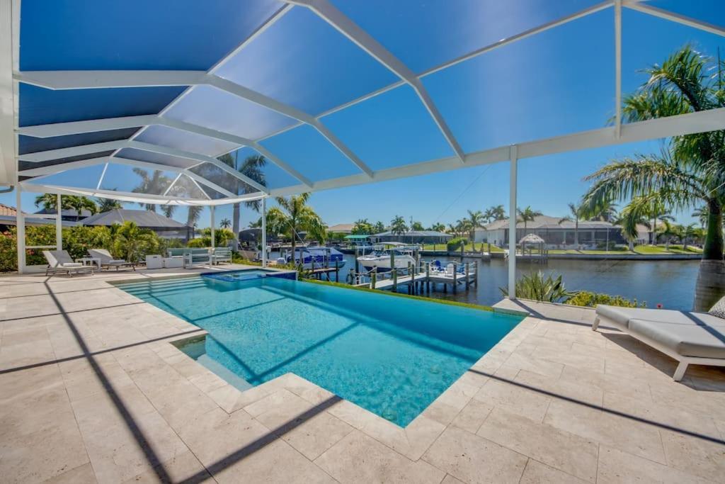 Villa Sensation By Coralvilla - New,Modern With Pool Cape Coral Exteriör bild