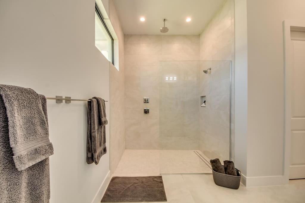 Villa Sensation By Coralvilla - New,Modern With Pool Cape Coral Exteriör bild