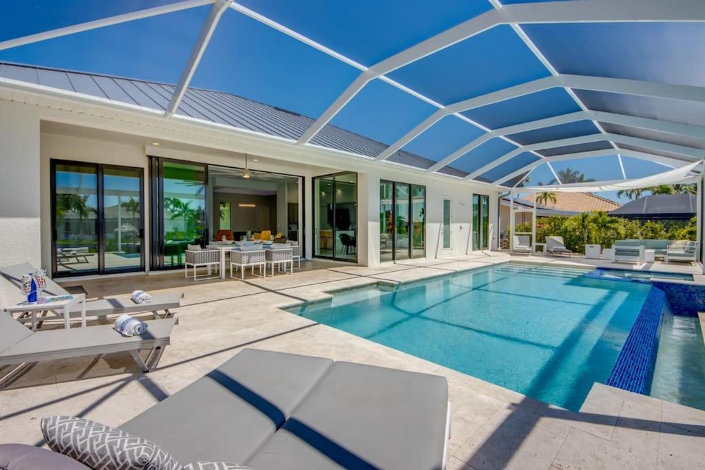 Villa Sensation By Coralvilla - New,Modern With Pool Cape Coral Exteriör bild