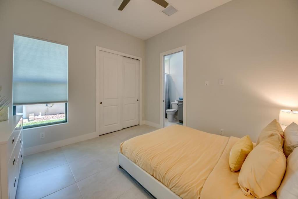 Villa Sensation By Coralvilla - New,Modern With Pool Cape Coral Exteriör bild