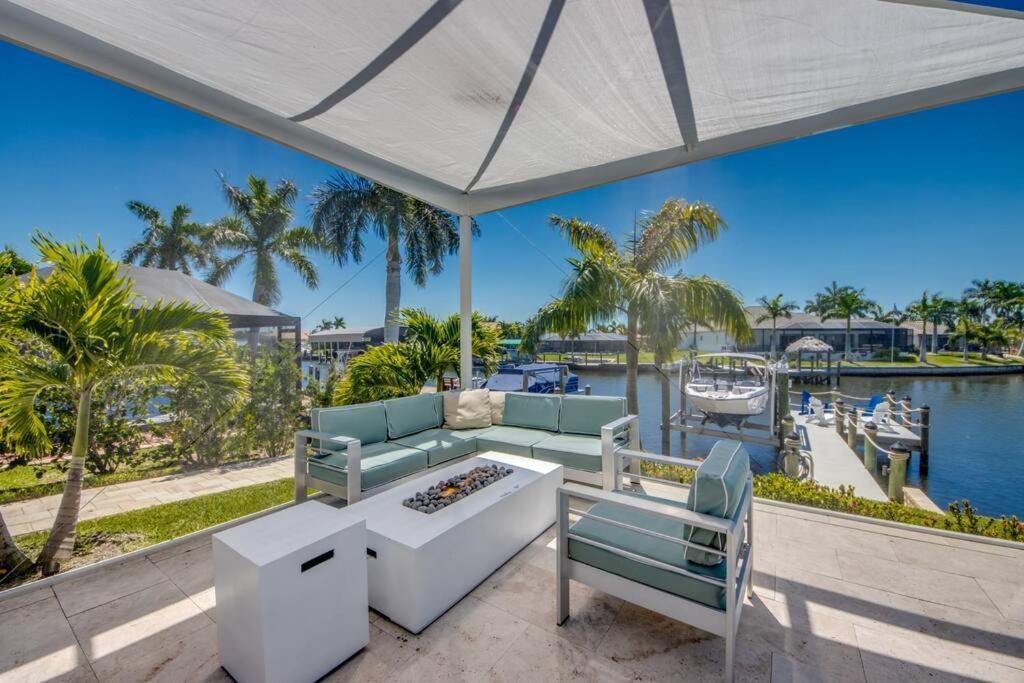 Villa Sensation By Coralvilla - New,Modern With Pool Cape Coral Exteriör bild